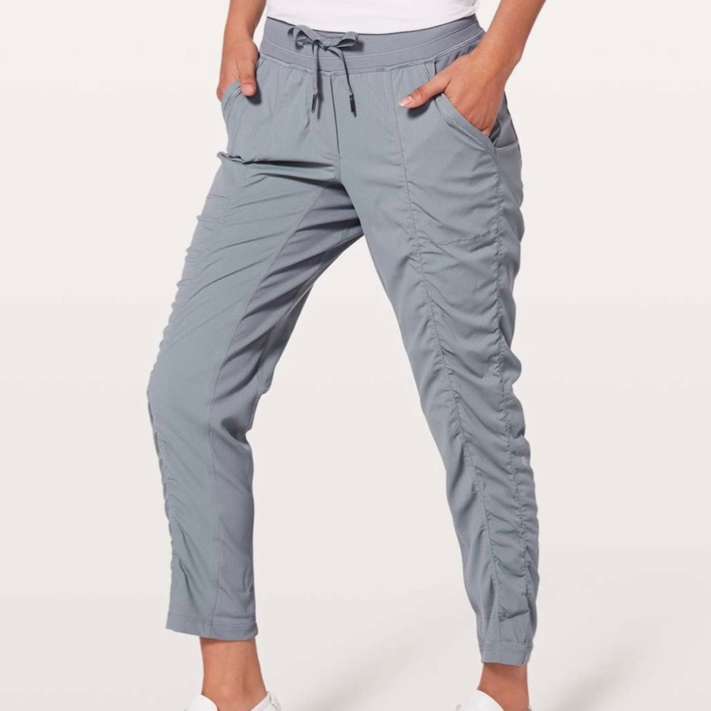 ❌SOLD❌Lululemon Street To Studio Pant II Unlined 28" - Picture 1 of 8